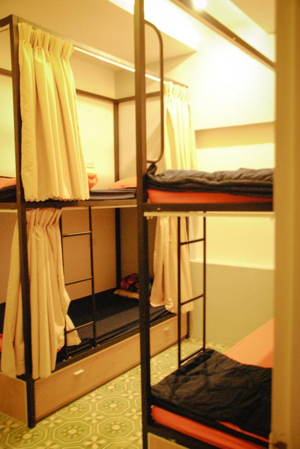 Winna Airport Hostel Da Nang Esterno foto