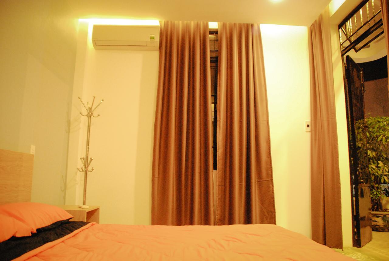 Winna Airport Hostel Da Nang Esterno foto