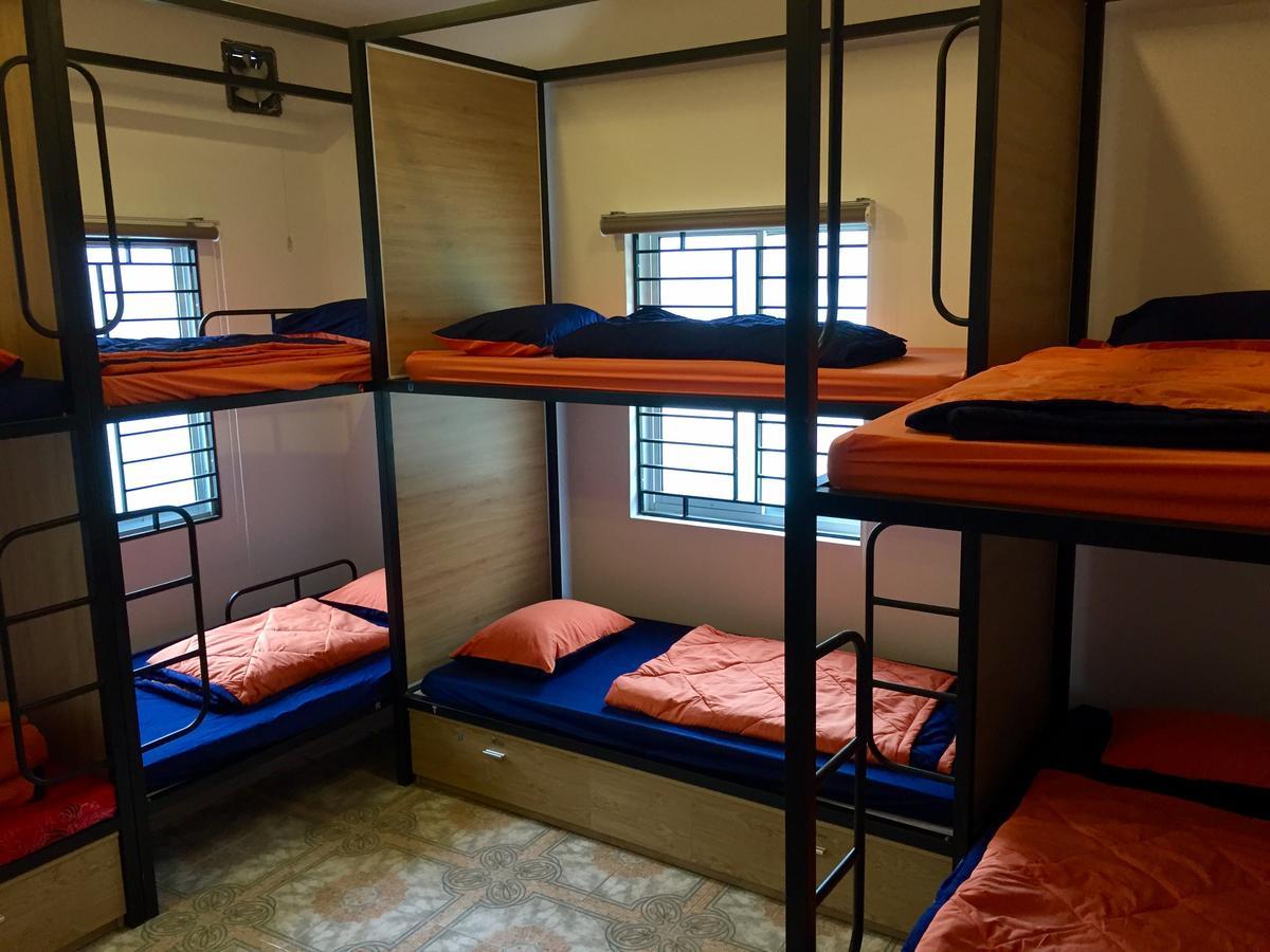Winna Airport Hostel Da Nang Esterno foto